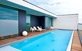 Blue Woods Hotel - Deerlijk